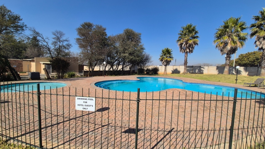 Commercial Property for Sale in Abrahamsrust Free State